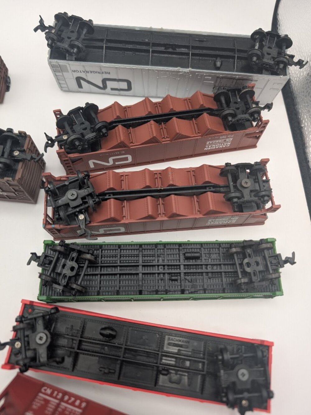Vintage HO Scale CN Canadian National Lot of 14 Train Freight,Caboose,Hopper,Box - Picture 4 of 5